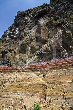 Horizontal stratifications in sedimentary rock covered with basalt along the Snake River at Swan Falls, Idaho.