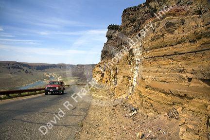 Horizontal stratifications in sedimentary rock covered with basalt along the Snake River at Swan Falls, Idaho.