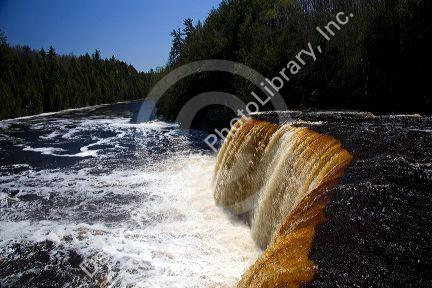 Upper Tahquamenon Falls on the Tahquamenon River in the eastern Upper Peninsula of Michigan, USA.