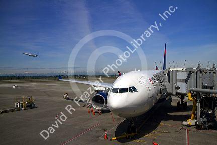 Airport traffic at Seattle-Tacoma International Airport, SeaTac, Washington, USA.