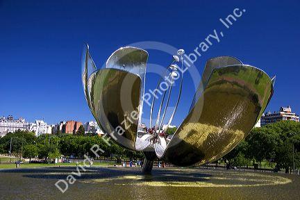 Floralis Generica kinetic sculpture designed by Marta Minujin at the United Nations Plaza in Buenos Aires, Argentina.